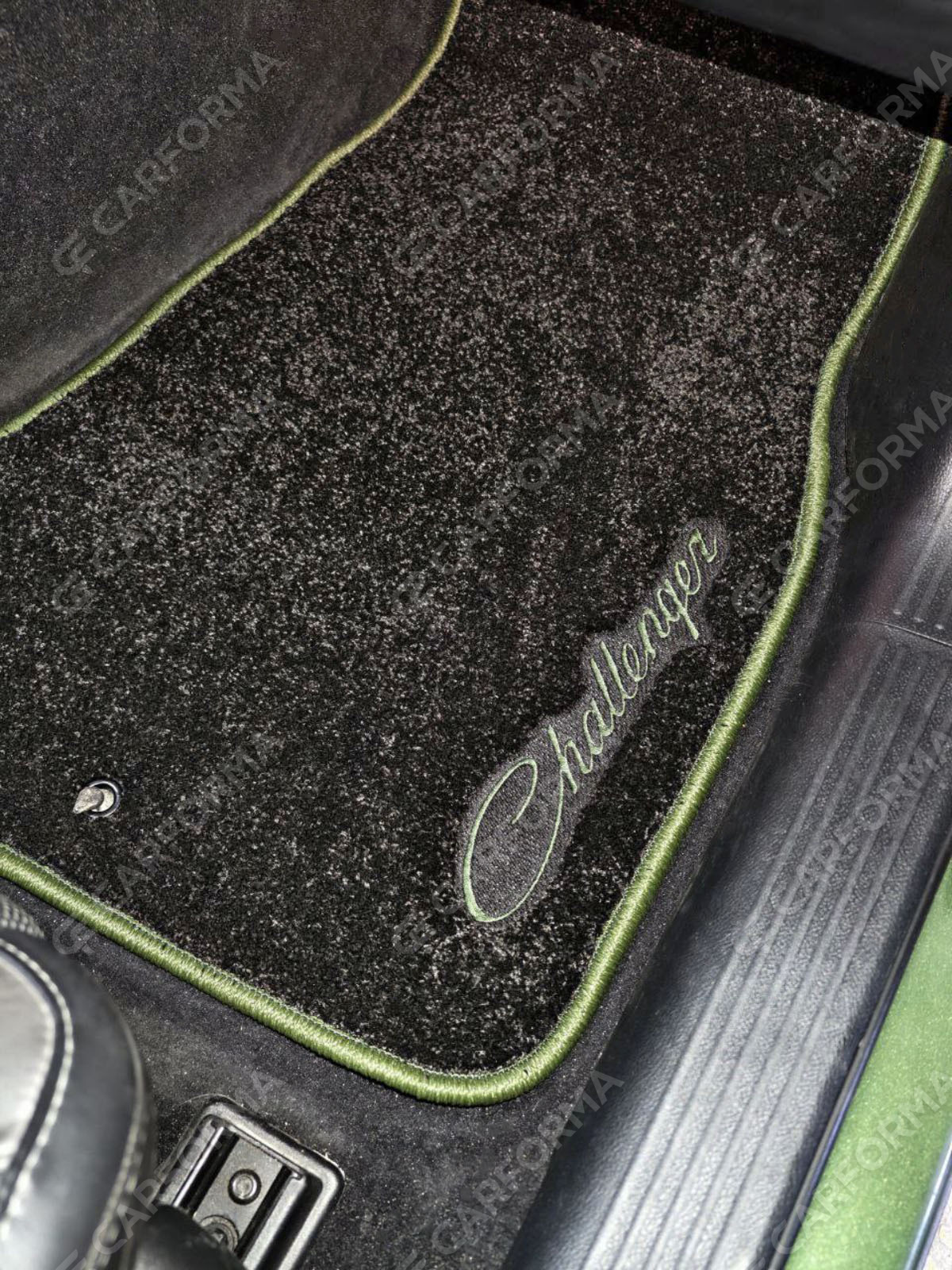 Ворсовые коврики на Dodge Challenger III 2008&nbsp;-&nbsp;2023 в Курске