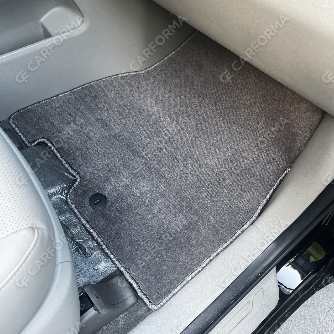 Ворсовые коврики на KIA Carnival III 9 мест и 11 мест 2014&nbsp;-&nbsp;2021 в Курске