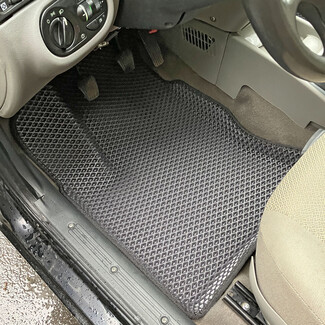 Коврики на Lada (ВАЗ) Granta 2011&nbsp;-&nbsp;2026 в Курске