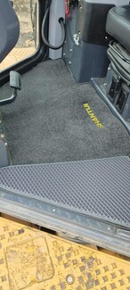 Коврики на Спецтехника Бульдозер Shantui DH24B3 XL  в Курске