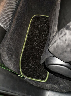 Ворсовые коврики на Dodge Challenger III 2008 - 2023 в Курске Ворсовые коврики на Dodge Challenger III 2008 - 2023 в Курске