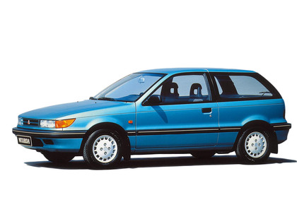 Ворсовые коврики на Mitsubishi Colt III 1988 - 1992 в Курске