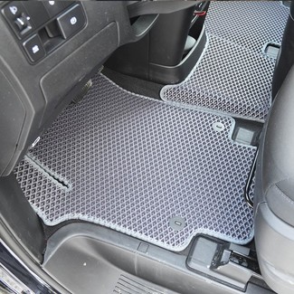 Коврики на Hyundai Staria 9 мест 2021 - 2025 в Курске