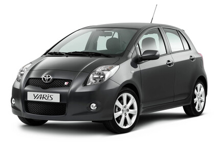 Ворсовые коврики на Toyota Yaris II 2005 - 2011 в Курске