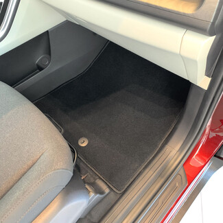 Коврики на KIA Carnival IV 7 мест с оттоманками 2020 - 2026 в Курске Коврики на KIA Carnival IV 7 мест с оттоманками 2020 - 2026 в Курске