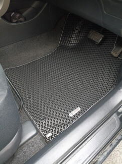 Ворсовые коврики на Toyota Corolla Axio (E14) 2006&nbsp;-&nbsp;2012 в Курске