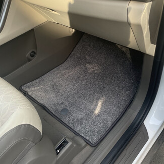 Коврики на KIA Carnival IV 7 мест с оттоманками 2020 - 2026 в Курске Коврики на KIA Carnival IV 7 мест с оттоманками 2020 - 2026 в Курске