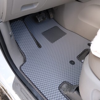 Ворсовые коврики на KIA Carnival III 7 мест 2014&nbsp;-&nbsp;2021 в Курске